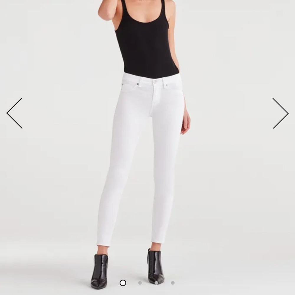 ANKLE SKINNY IN CLEAN WHITE. Size 27